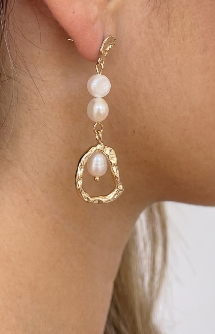Oceanic Gleam Gold Pearl Earrings